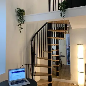 Loft Luxe La Plaine Apartment